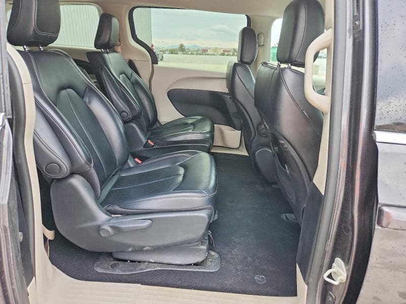 2023 CHRYSLER PACIFICA HYBRID TOURING L 11