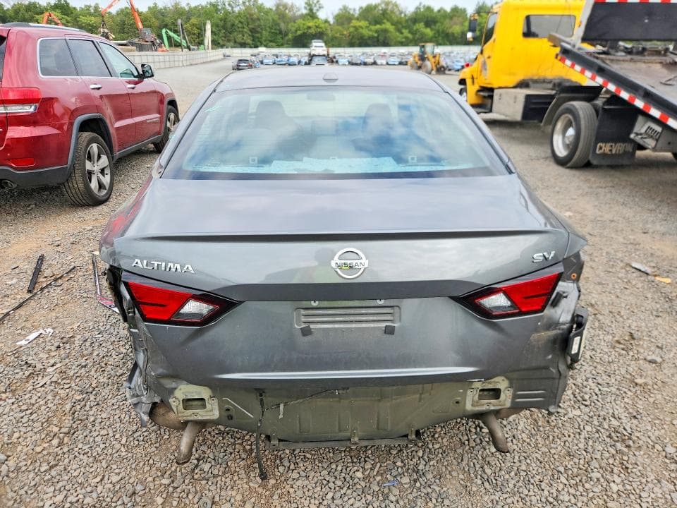 2022 NISSAN ALTIMA SV 6