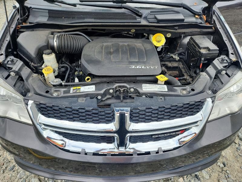 2017 DODGE GRAND CARAVAN SE 12