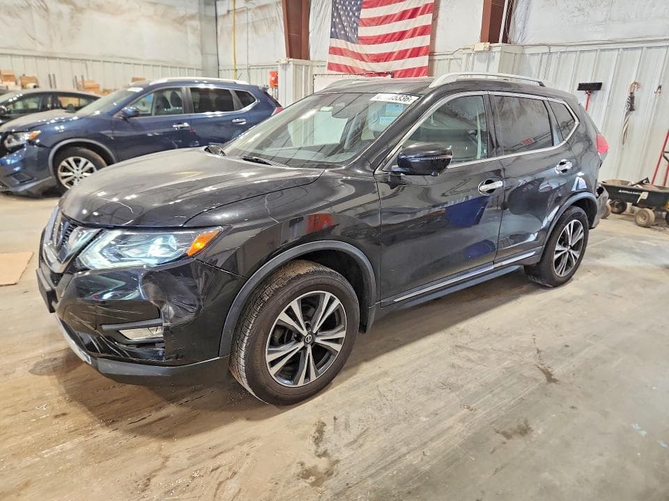 2017 NISSAN ROGUE SL