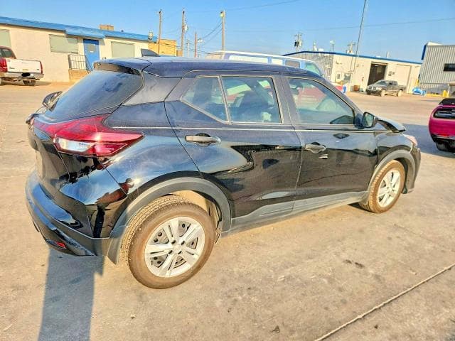 2024 NISSAN KICKS S 3