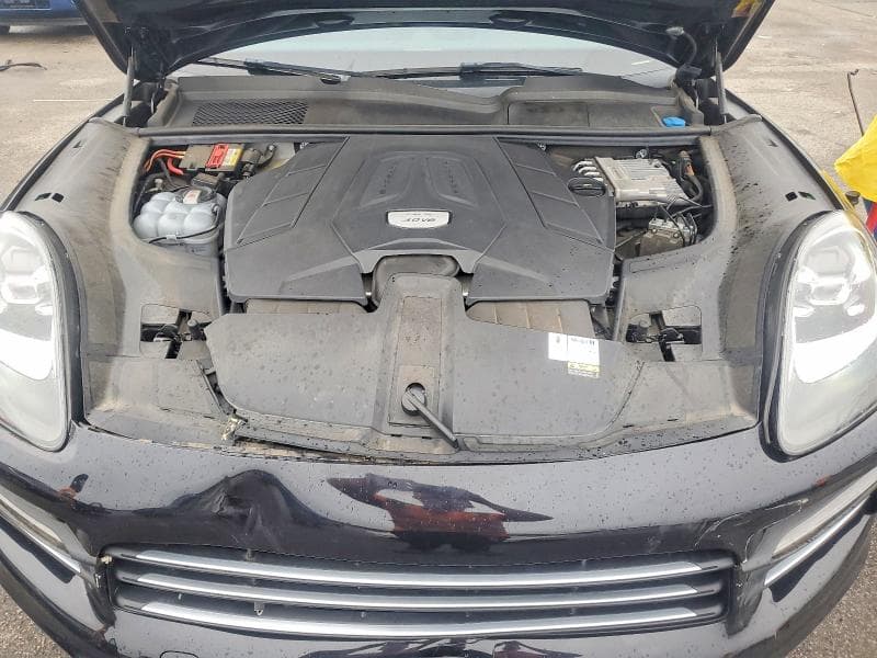 2022 PORSCHE CAYENNE 12
