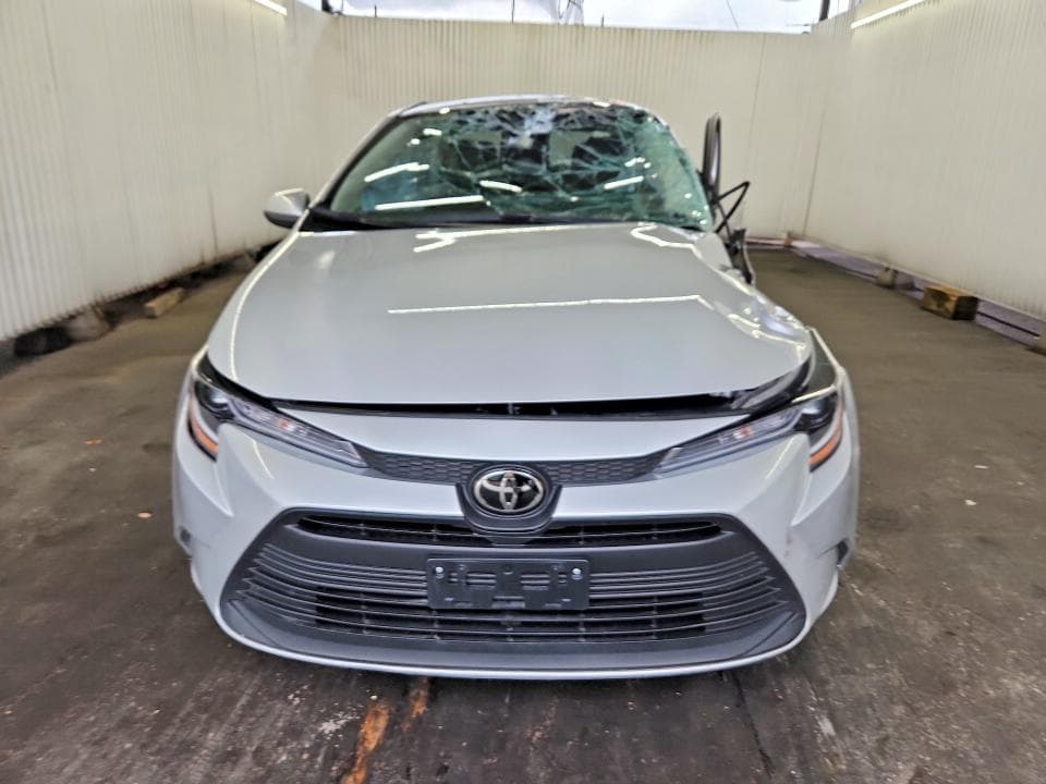 2025 TOYOTA COROLLA LE 5
