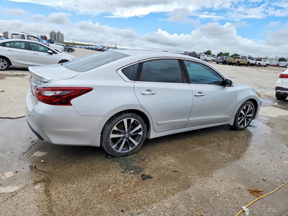 2017 NISSAN ALTIMA 2.5 SR 3