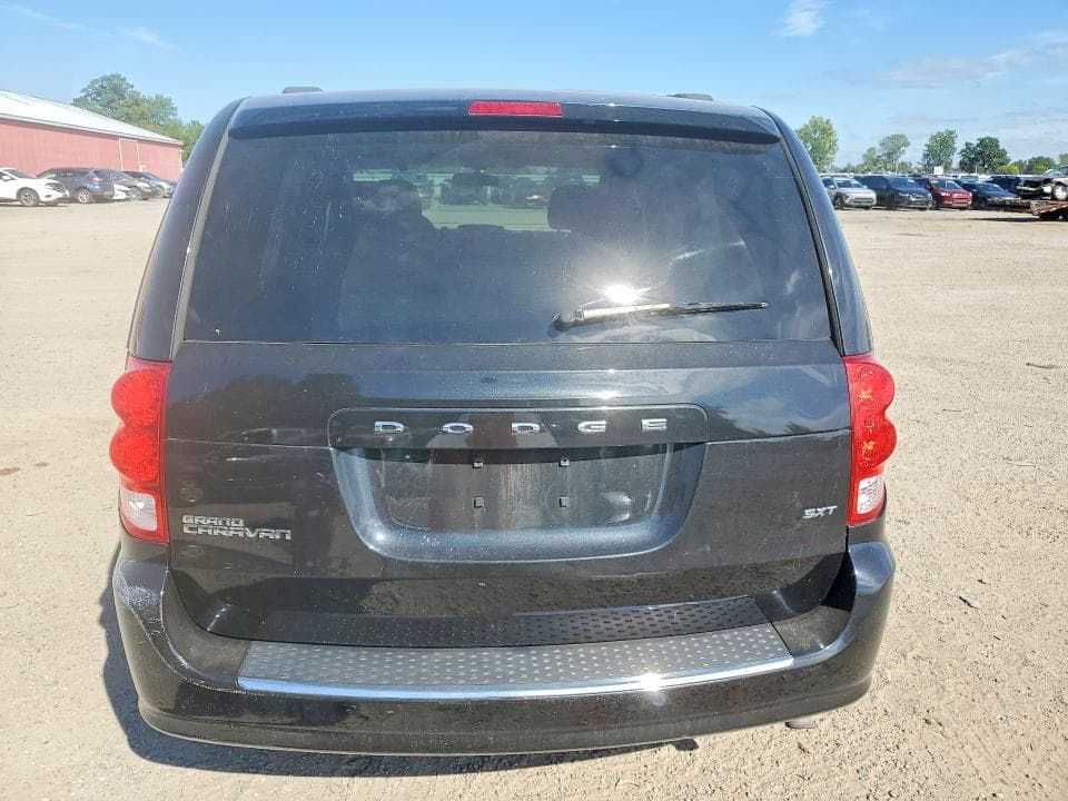 2017 DODGE GRAND CARAVAN SE 6