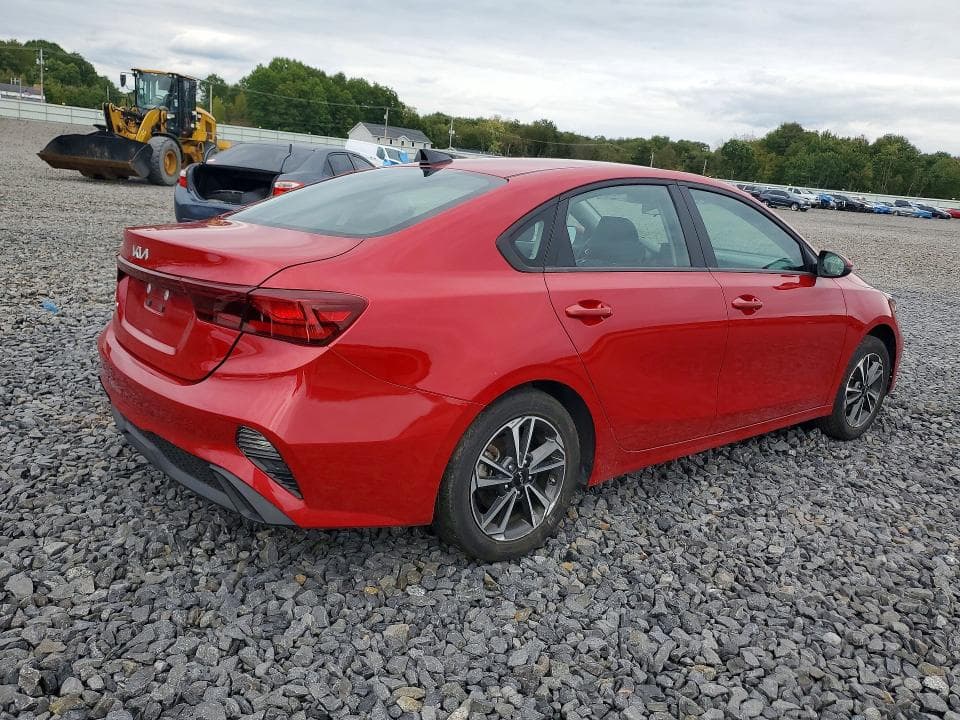 2024 KIA FORTE LXS 3