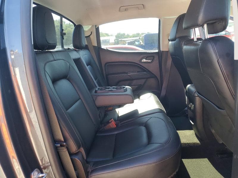 2017 GMC CANYON SLT 10