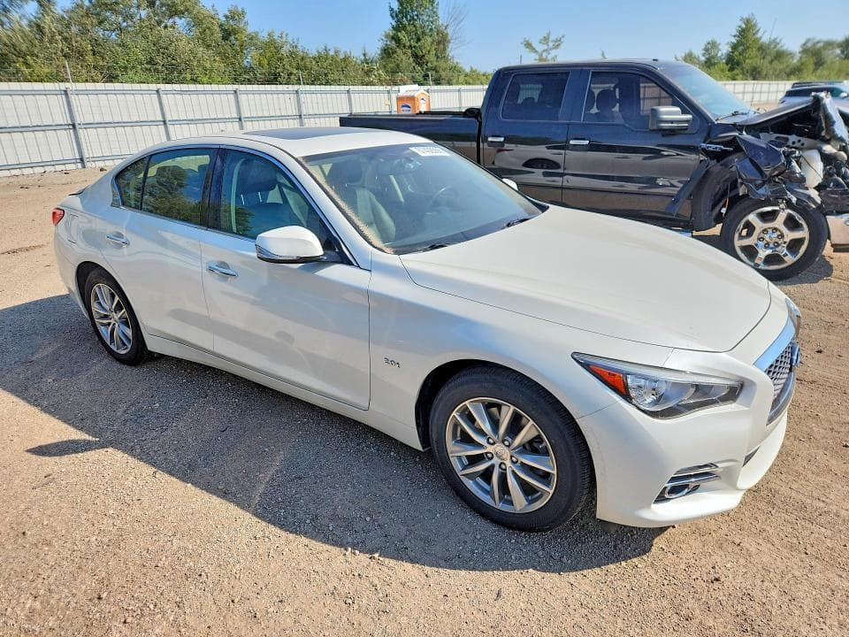 2017 INFINITI Q50 2.0T PREMIUM 4