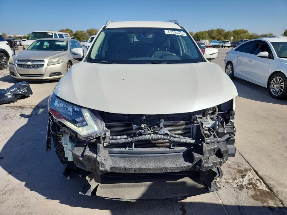 2018 NISSAN ROGUE SV 5