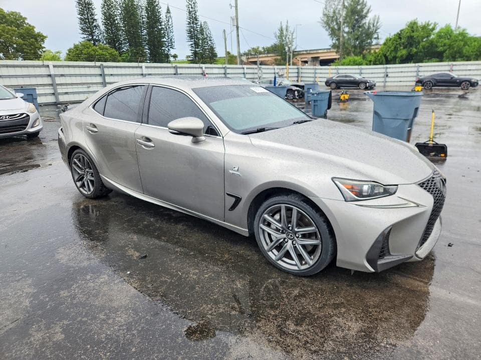 2018 LEXUS IS 300 4