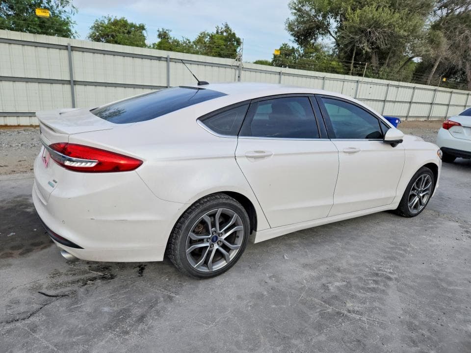 2017 FORD FUSION SE 3