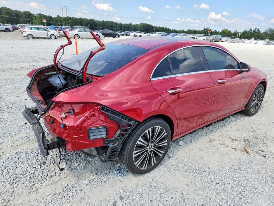 2022 MERCEDES-BENZ CLA 250 4MATIC 3