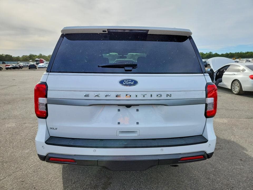 2024 FORD EXPEDITION XLT 6