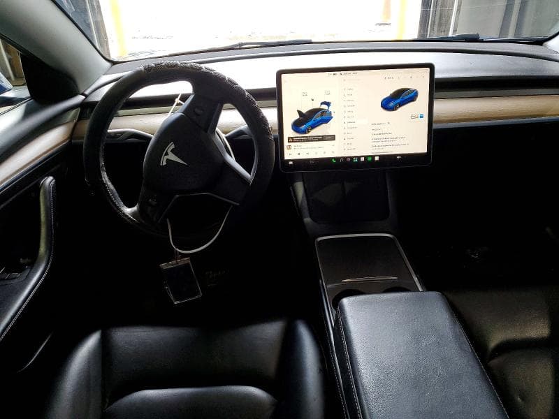2023 TESLA MODEL 3 8