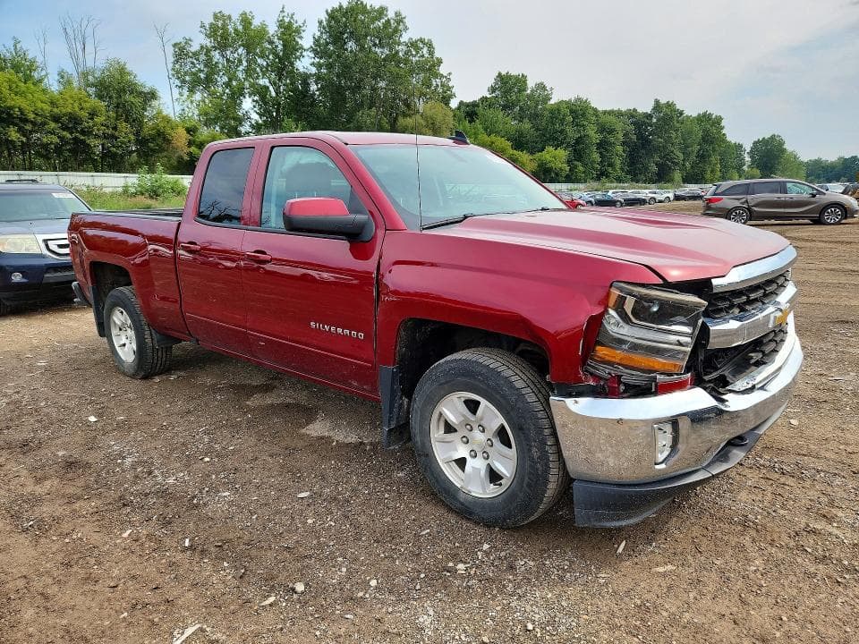 2018 CHEVROLET SILVERADO K1500 LT 4