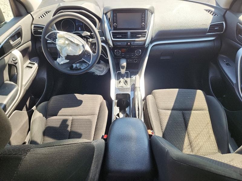 2019 MITSUBISHI ECLIPSE CROSS ES 8