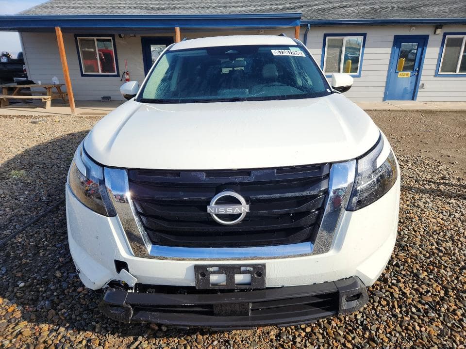 2025 NISSAN PATHFINDER SV 5