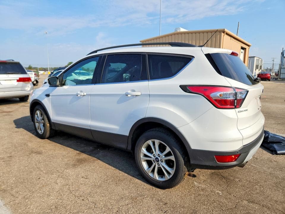 2017 FORD ESCAPE SE 2