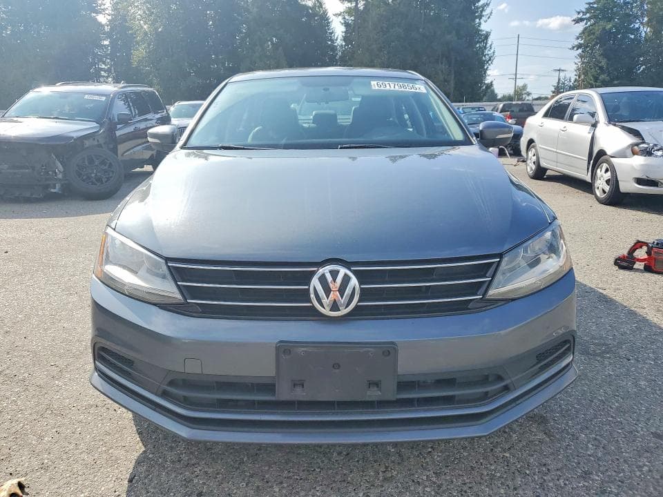 2017 VOLKSWAGEN JETTA SE 5