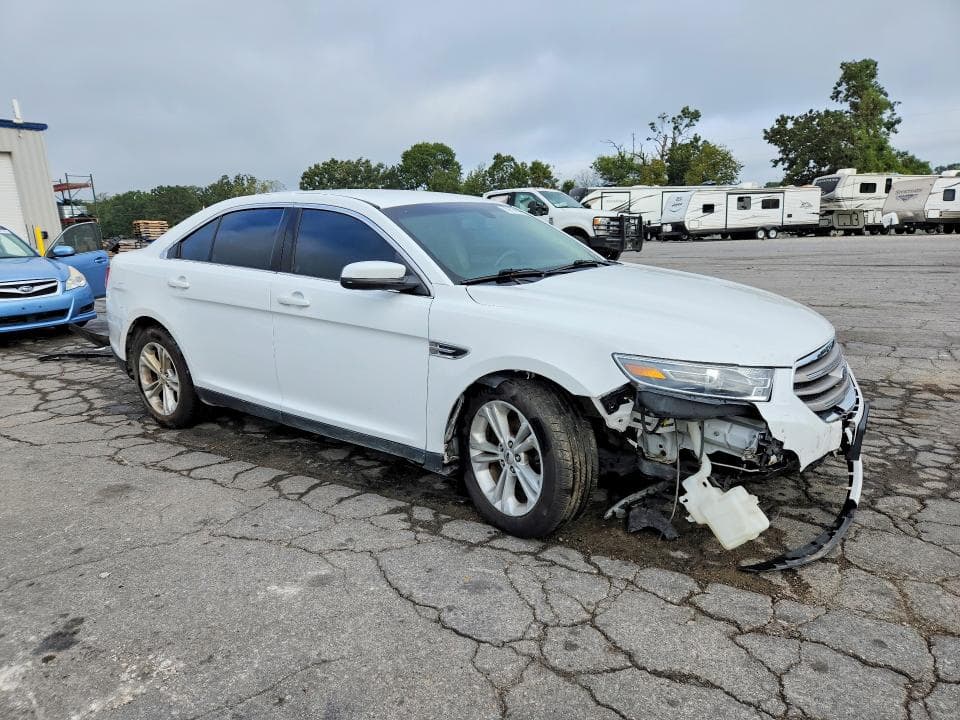 2018 FORD TAURUS SEL 4