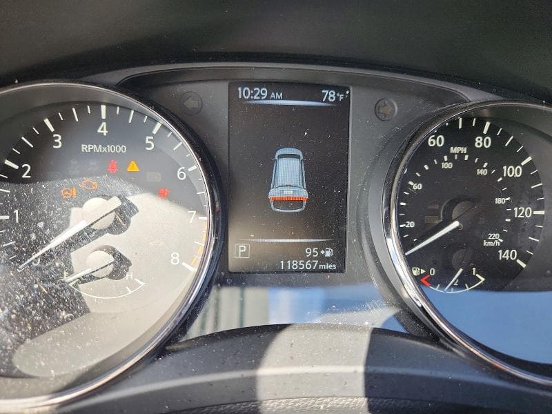 2017 NISSAN ROGUE SV 9