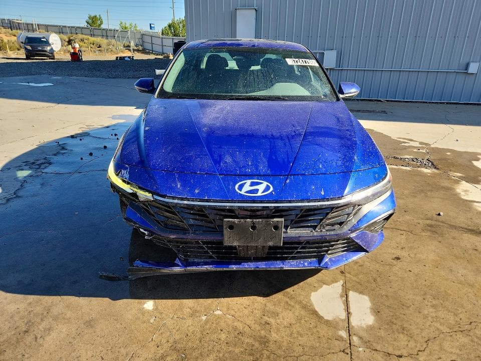 2025 HYUNDAI ELANTRA SEL 5