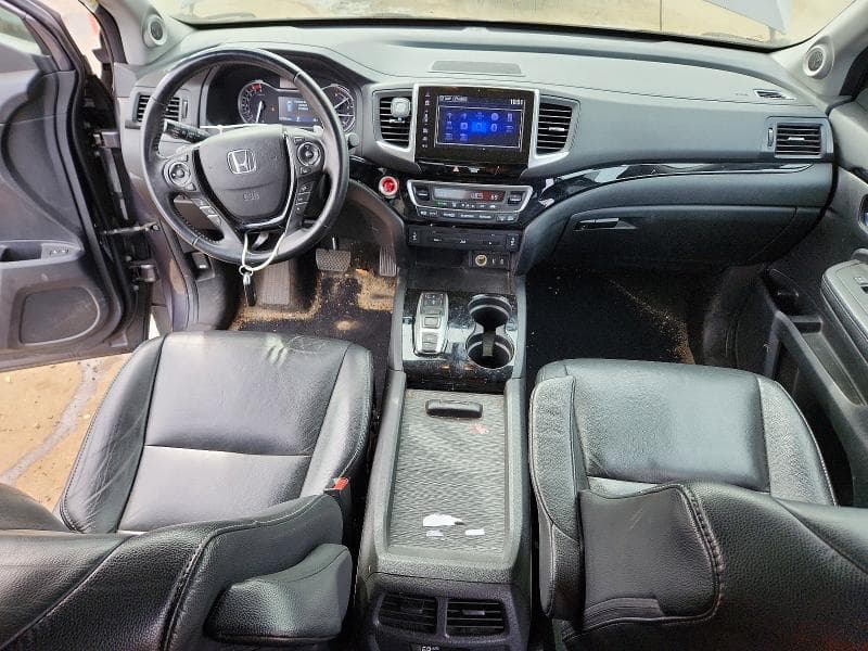 2017 HONDA PILOT TOURING 8