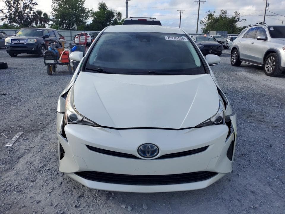 2017 TOYOTA PRIUS TWO ECO 5