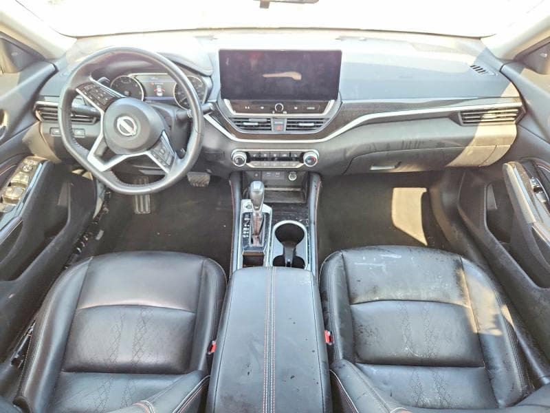 2023 NISSAN ALTIMA SR 8