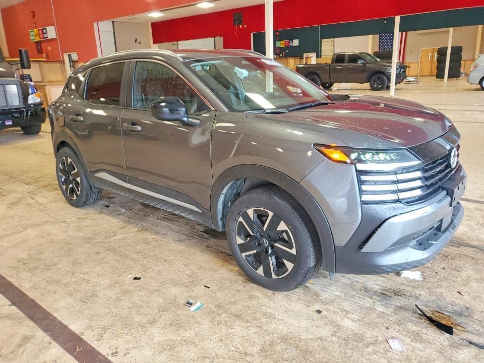 2026 NISSAN KICKS SV 4