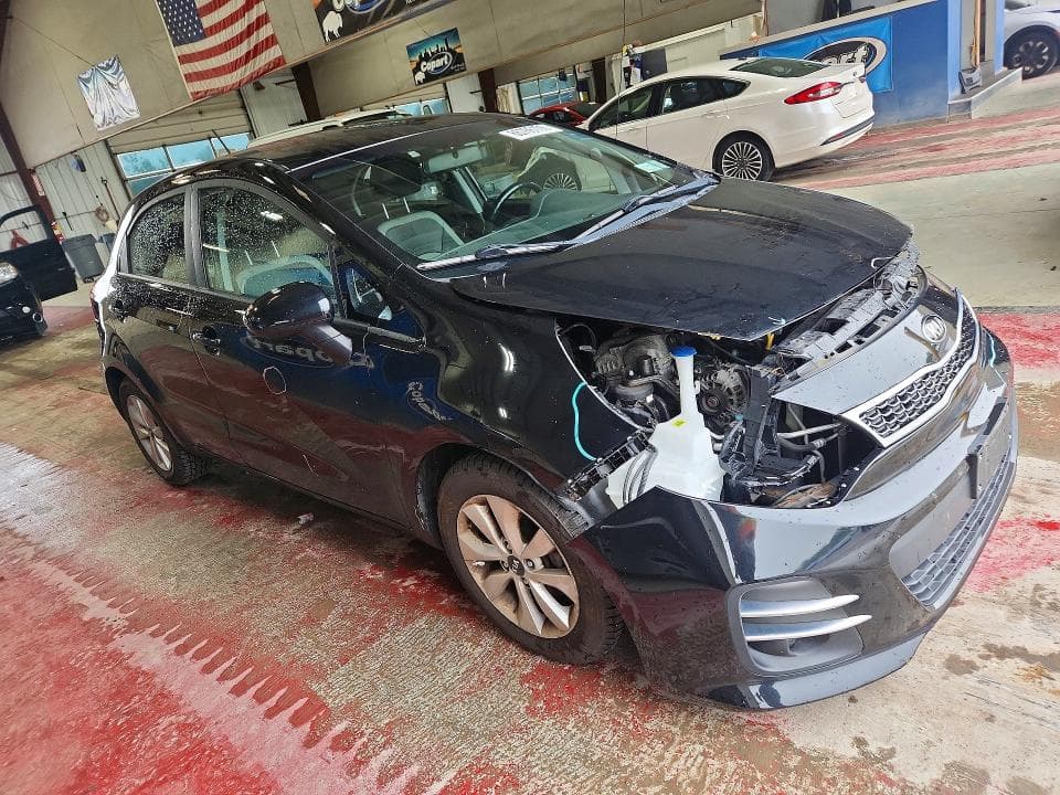 2017 KIA RIO 5-DOOR EX 4