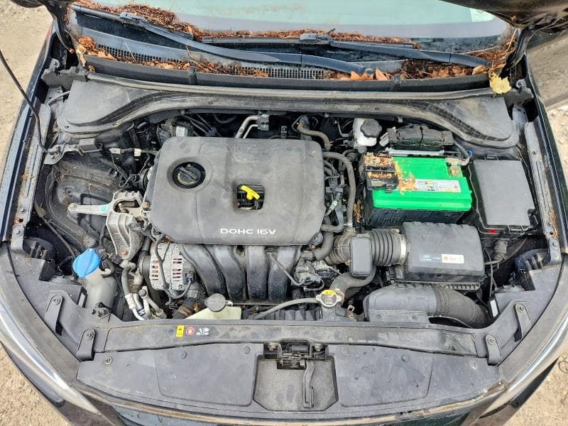 2017 HYUNDAI ELANTRA SE 11