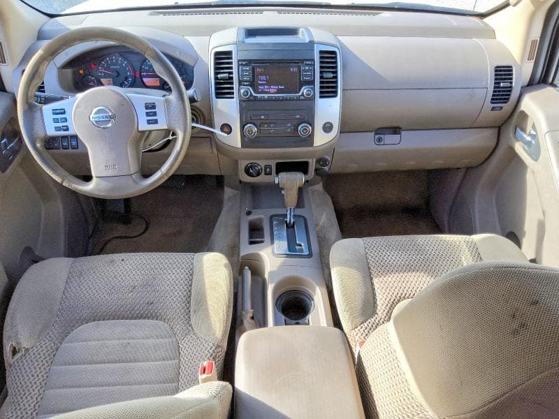 2017 NISSAN FRONTIER SV V6 8