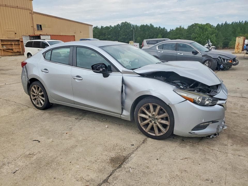 2017 MAZDA 3 TOURING 4