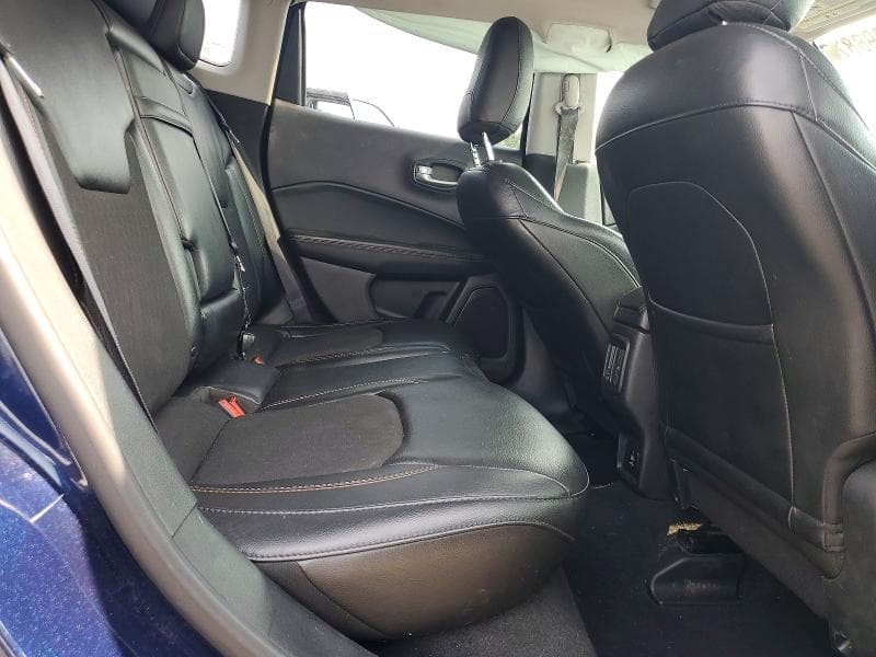 2018 JEEP COMPASS LATITUDE 11