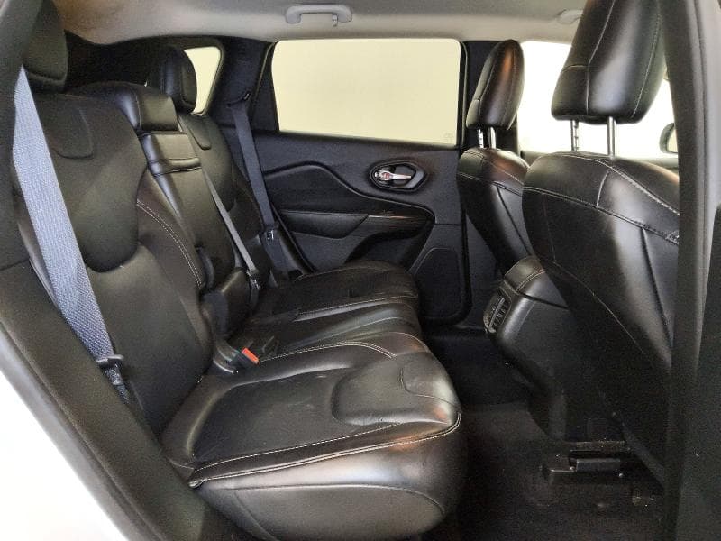 2017 JEEP CHEROKEE LIMITED 11