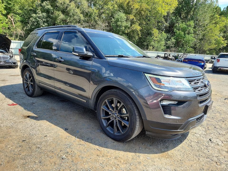 2018 FORD EXPLORER XLT 4