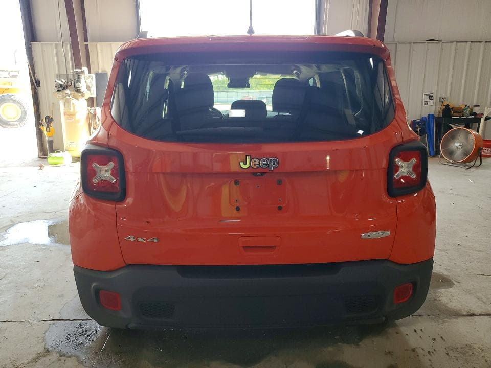 2019 JEEP RENEGADE LATITUDE 6