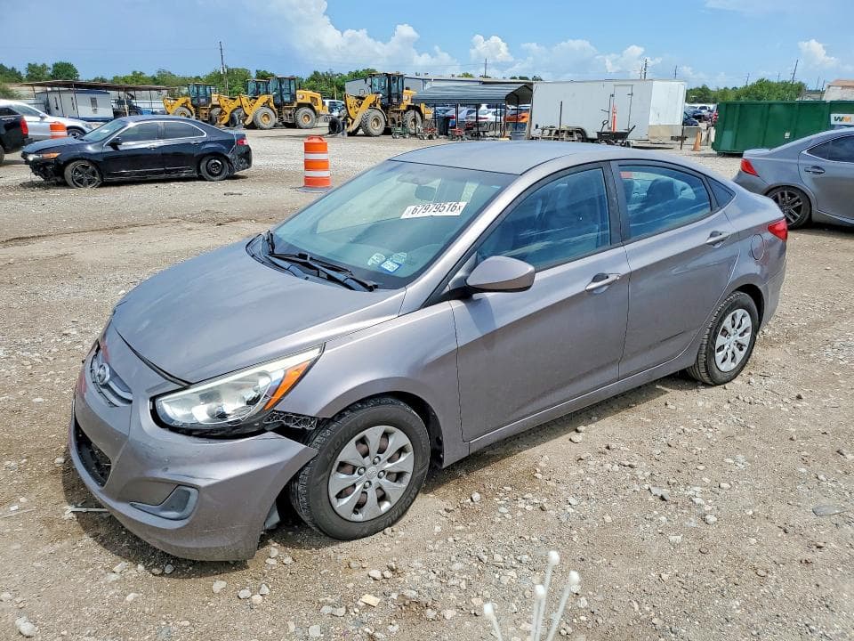 2017 HYUNDAI ACCENT SE - 1