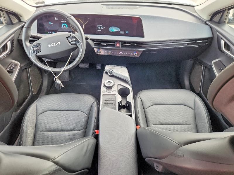 2023 KIA EV6 WIND 8