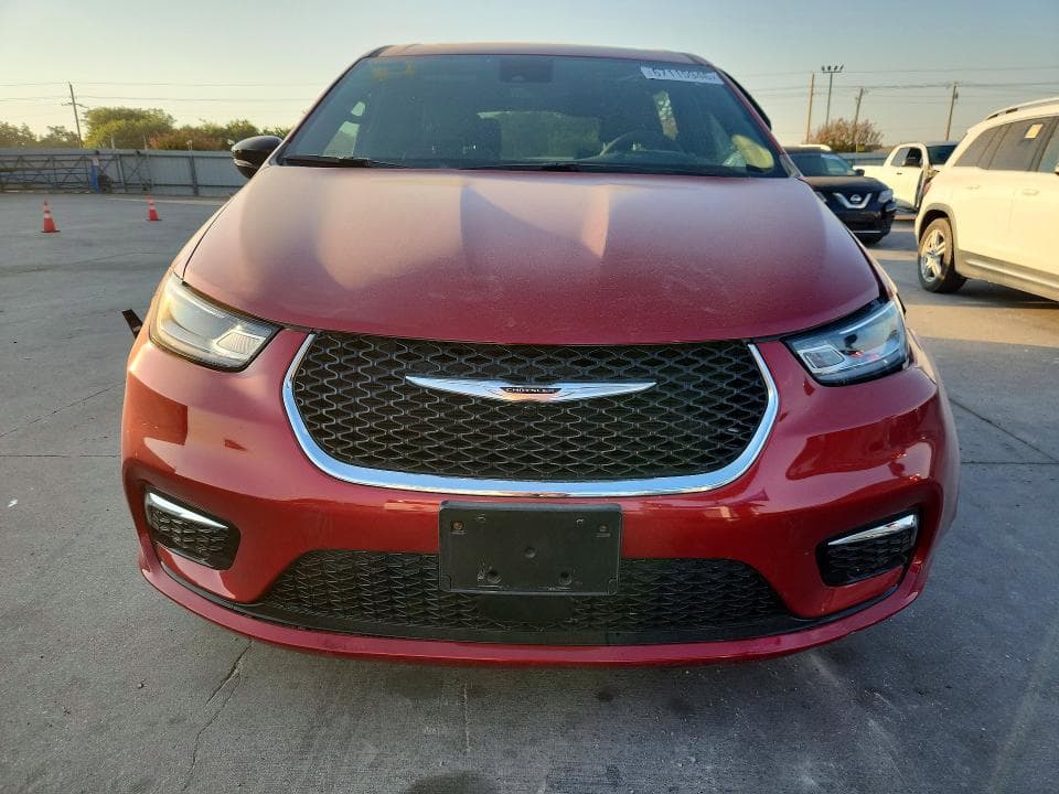 2026 CHRYSLER PACIFICA LIMITED 5