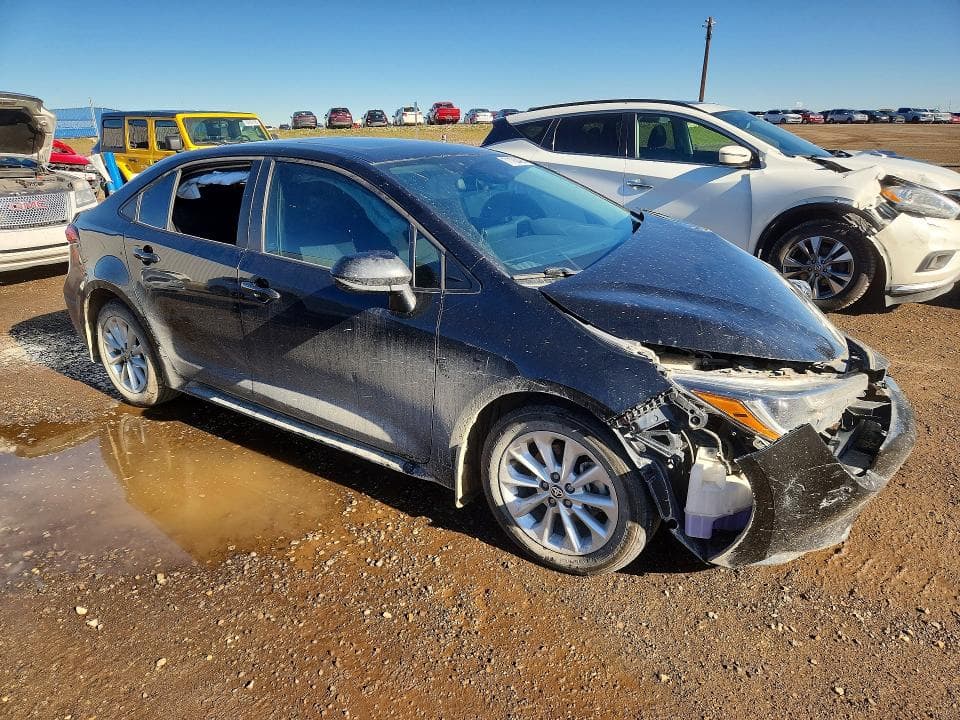 2021 TOYOTA COROLLA LE 4