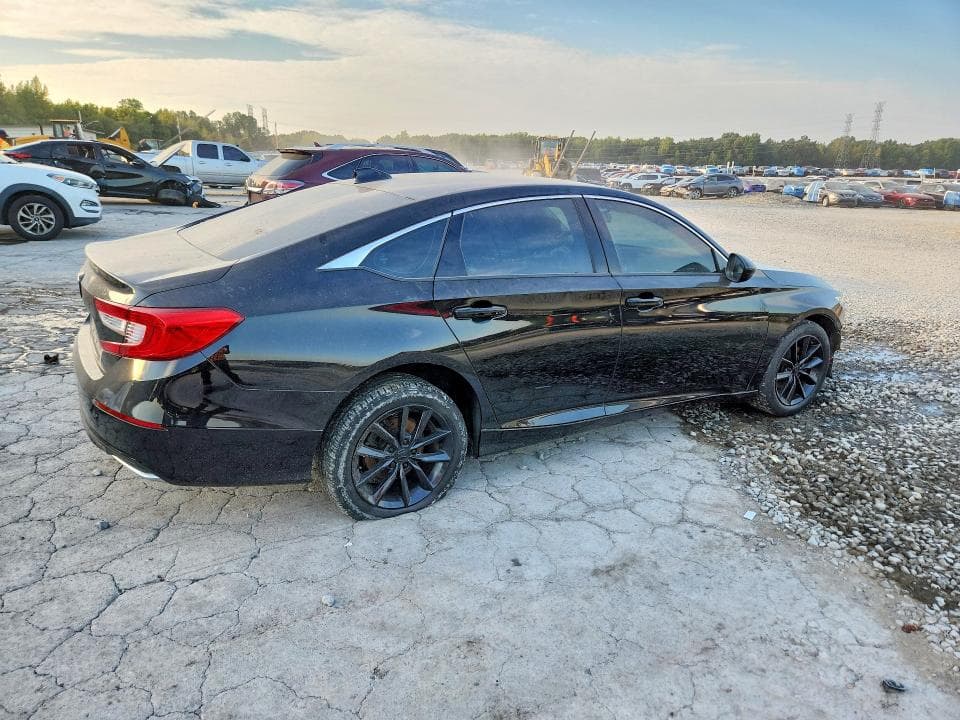 2021 HONDA ACCORD LX 3