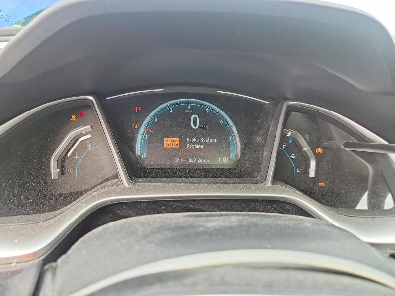 2018 HONDA CIVIC EX 9