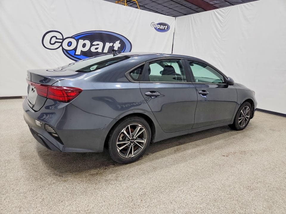 2023 KIA FORTE LXS 3