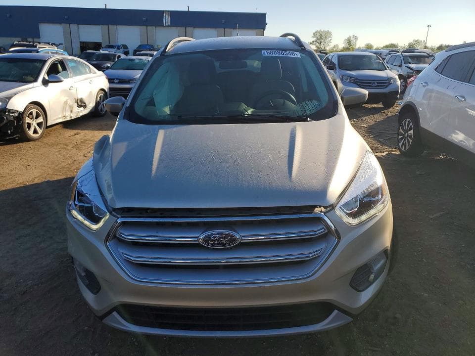 2018 FORD ESCAPE SEL 5