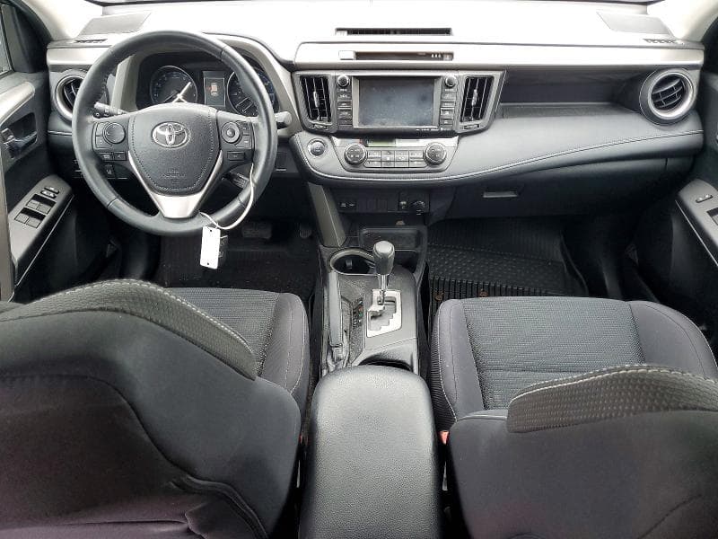 2018 TOYOTA RAV4 XLE 8