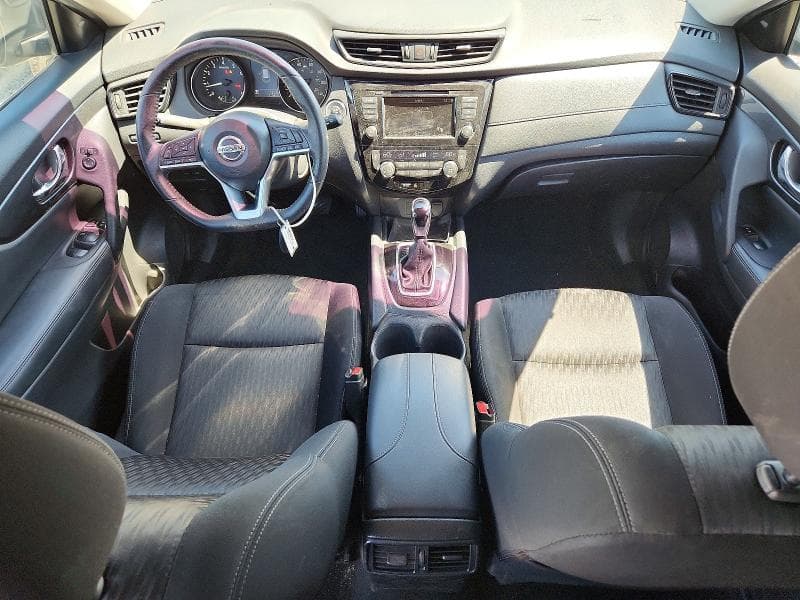 2020 NISSAN ROGUE SV 8