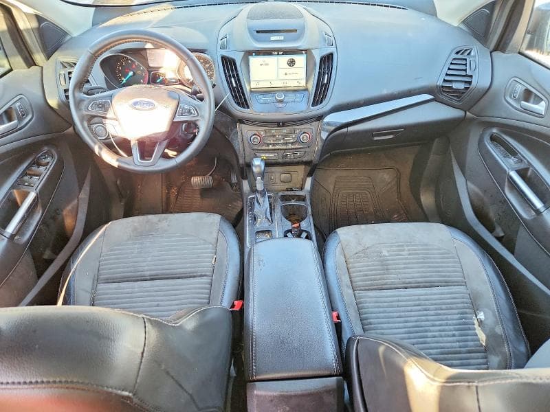 2017 FORD ESCAPE SE 8