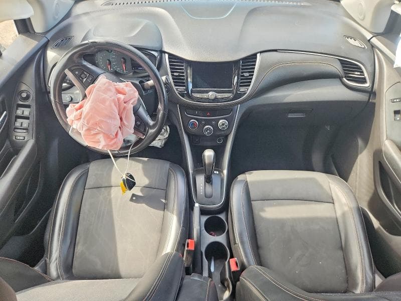 2018 CHEVROLET TRAX 1LT 8